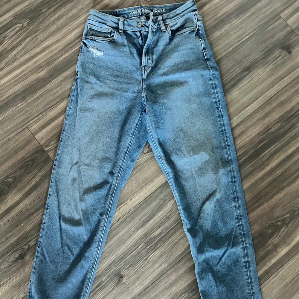 American Eagle Outfitters Classic Blue Jeans